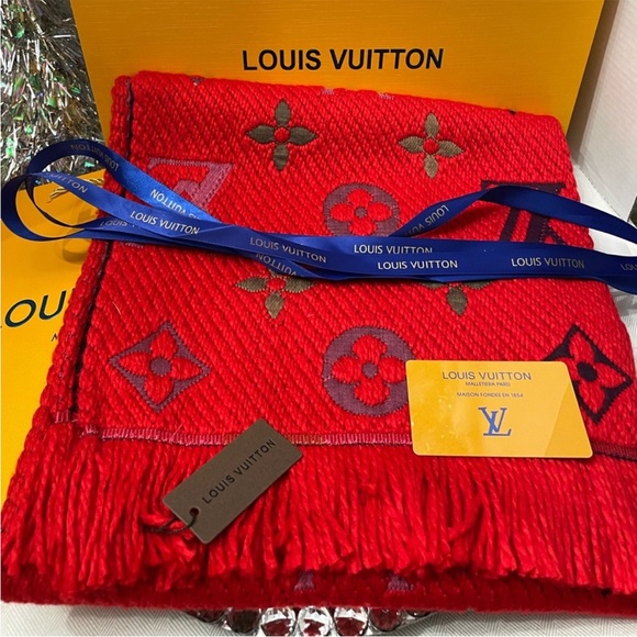 NWT LV LOGOMANIA RED WOOL SILK SCARF BOX RIBBON INCLUDED - Picture 1 of 8